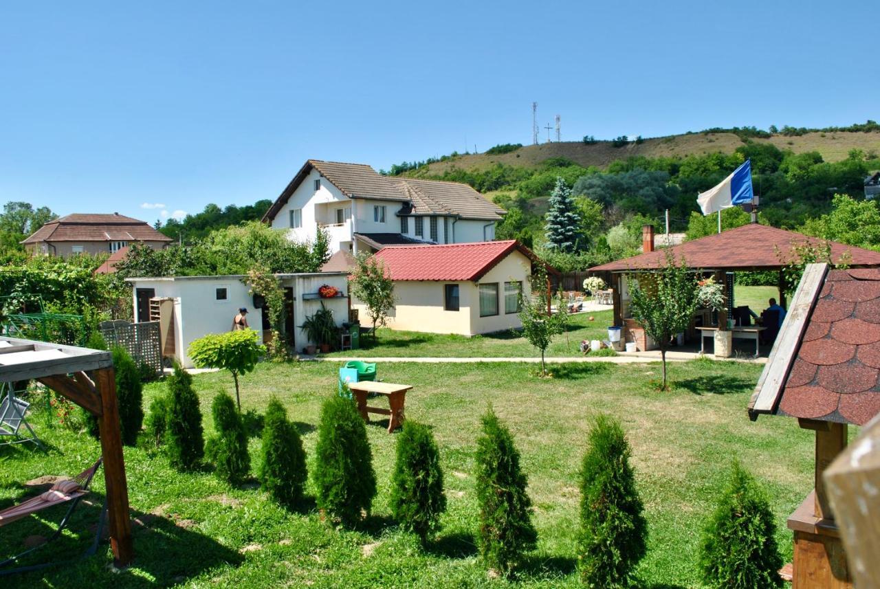 Camping La Foisor Turda Hotel Exterior photo