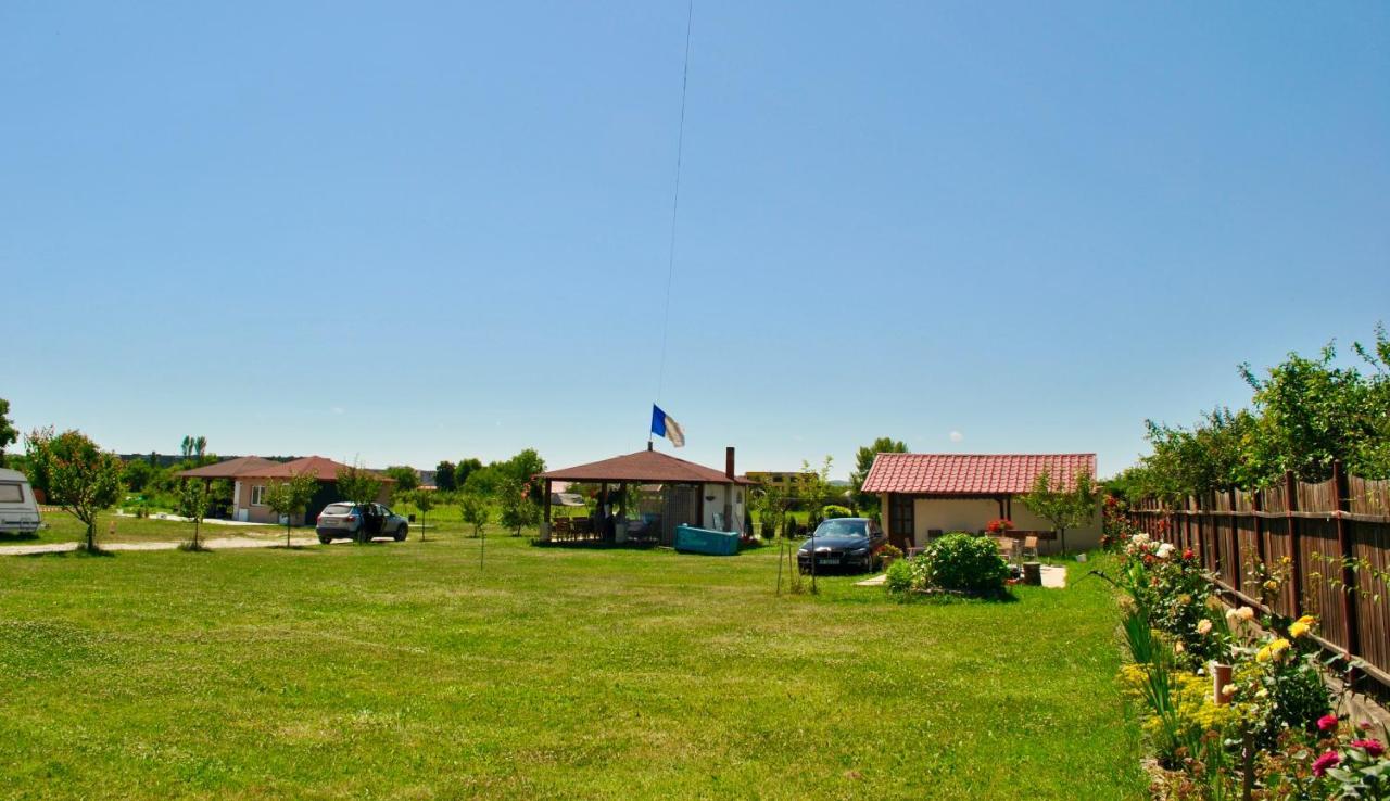 Camping La Foisor Turda Hotel Exterior photo