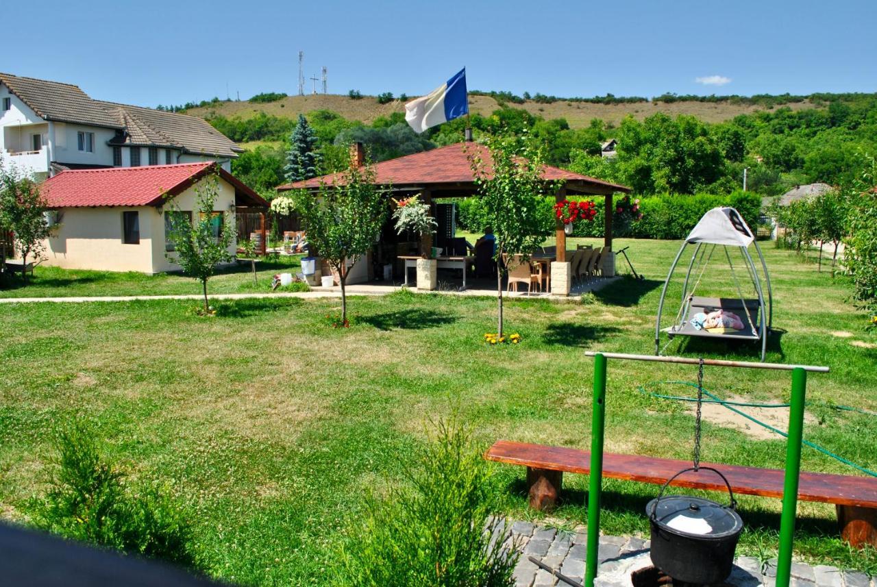 Camping La Foisor Turda Hotel Exterior photo